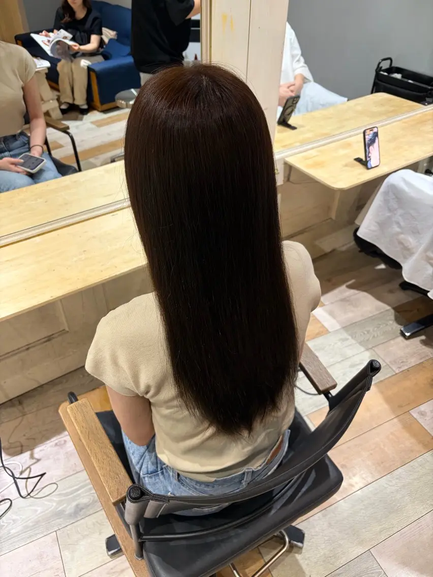 ロング ヘアカラー 💜🦋 COCONA🦋💜のヘアスタイル