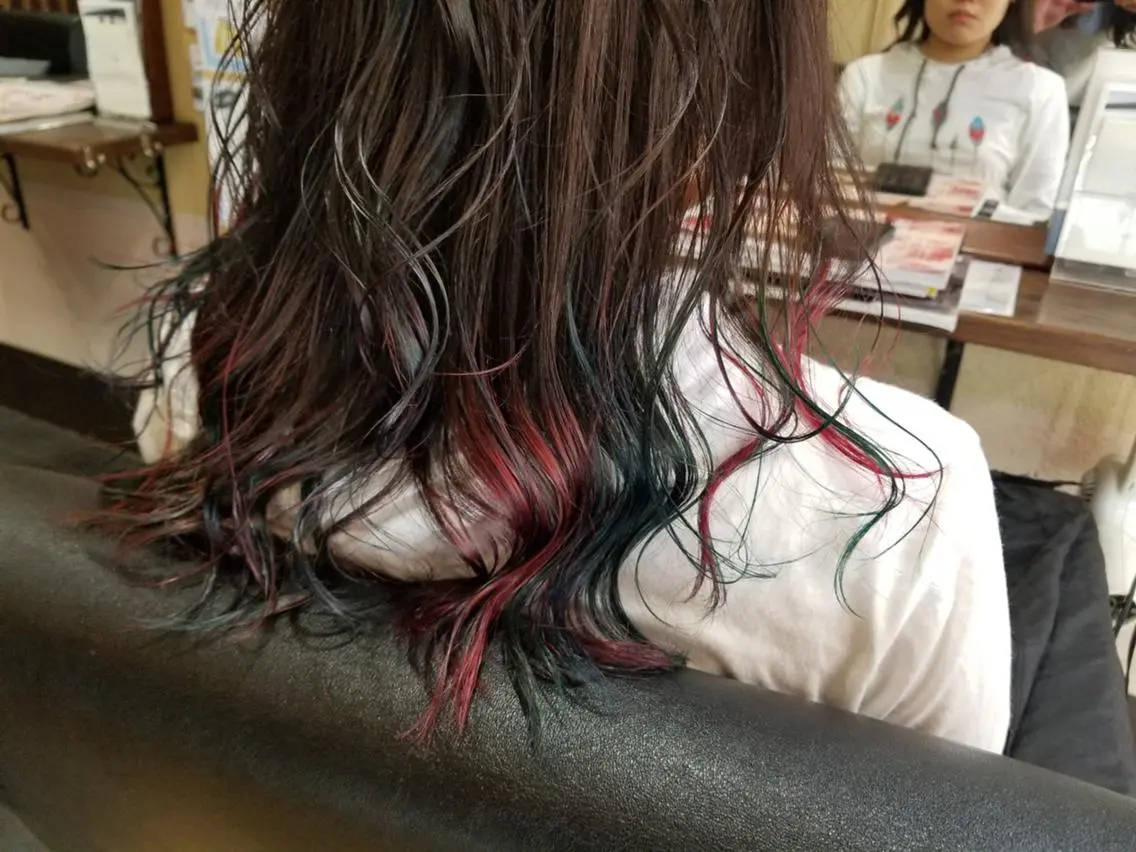 セミロング カラー パピヨンロゼ 髪質改善/酸性のヘアスタイル
