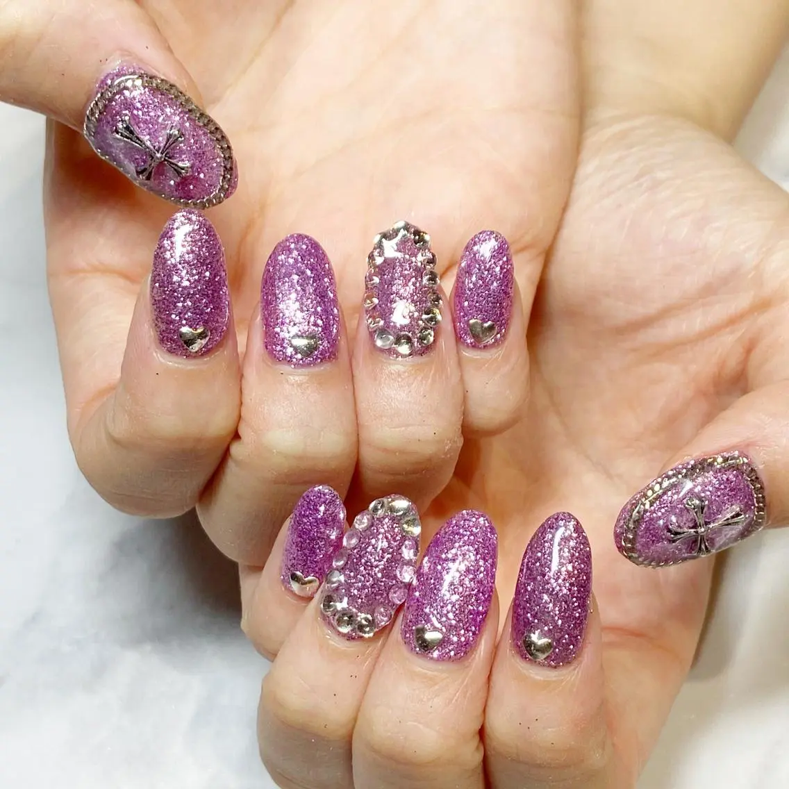 ネイル ハンドネイル YUN 💅のネイルデザイン