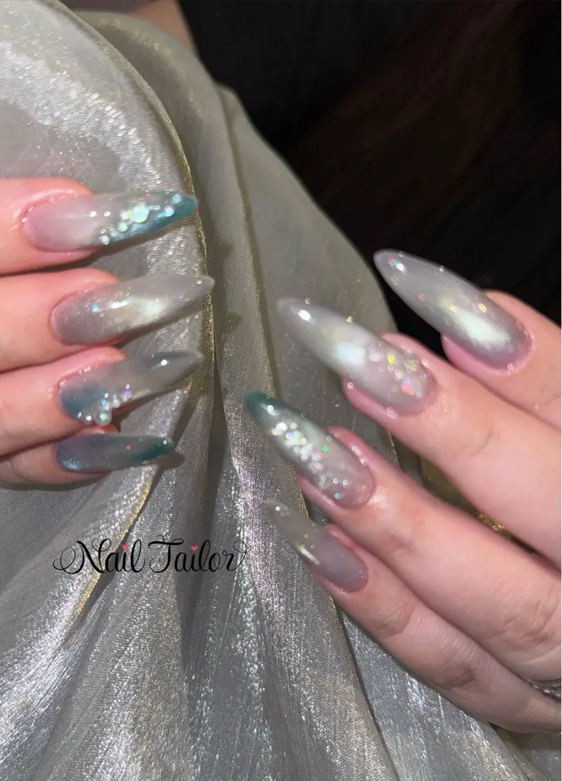ネイル オーロラネイル キラキラネイル ロングネイル マグネットネイル ハンドネイル NailTailor ネイルテイラーのネイルデザイン