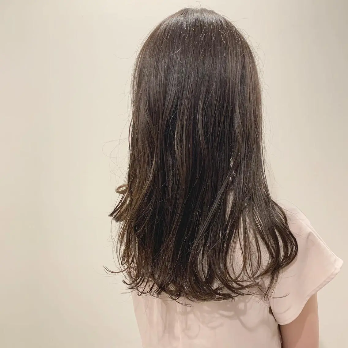 カラー ラベンダーカラー 杉山 憂人のヘアスタイル