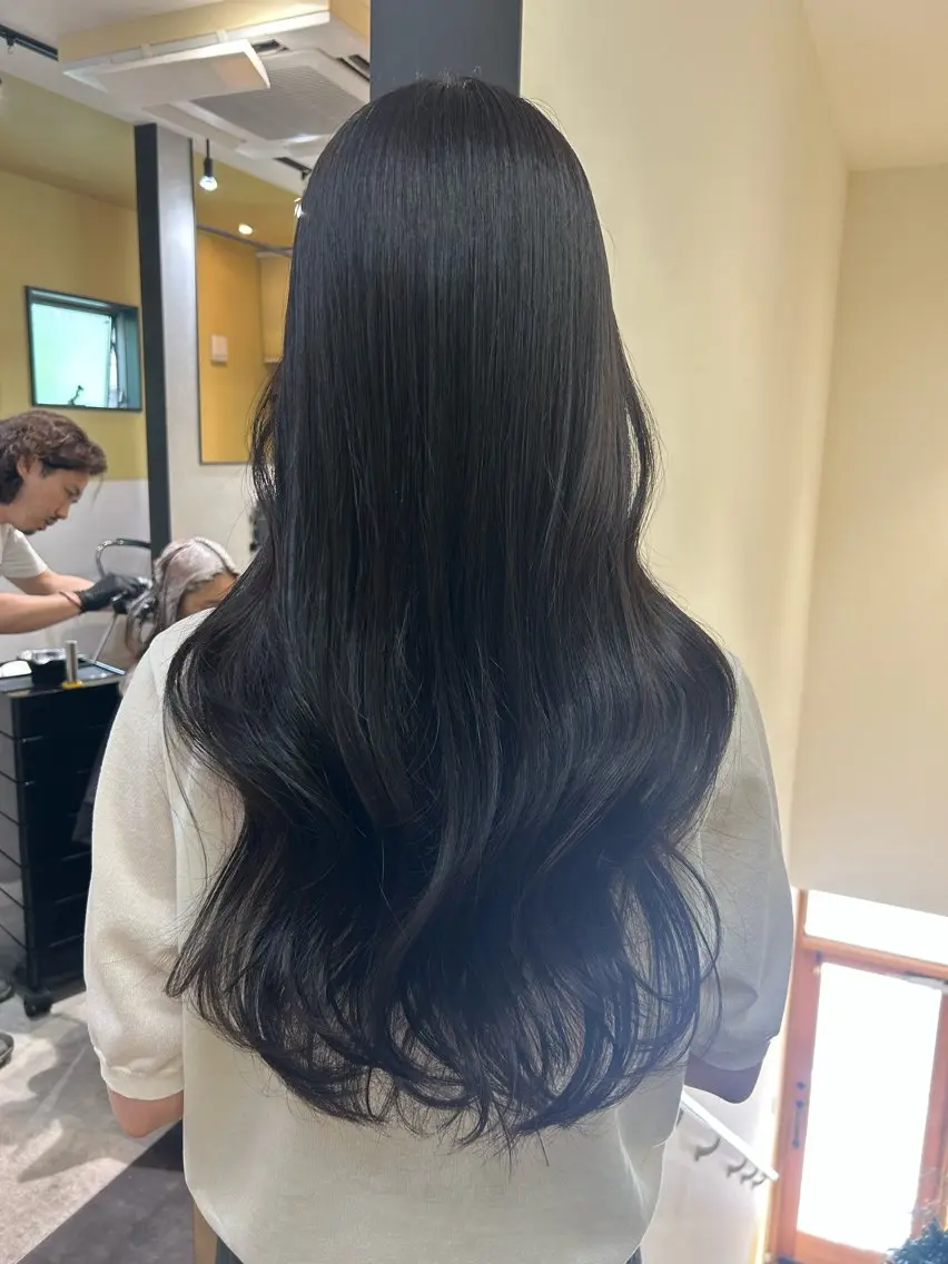ロング カラー 透明感カラー カット ヘアカラー トリートメント hubhair レイヤー/透明感のヘアスタイル