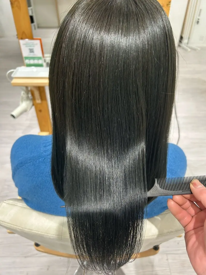 ミディアム カラー 💙まこと💙艶 カラー(Rico)のヘアスタイル