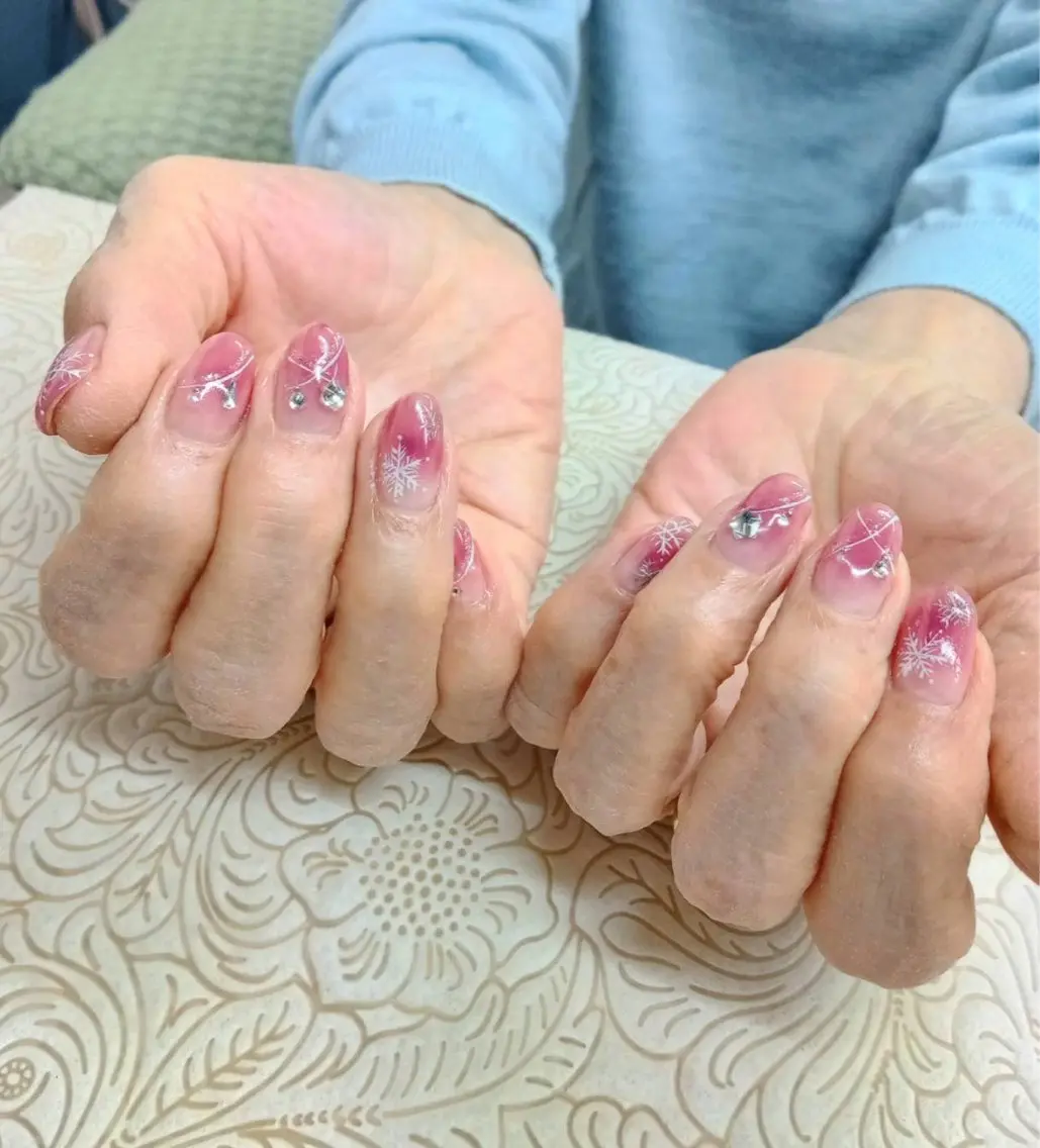 ネイル フラワーネイル precious nail roomのネイルデザイン