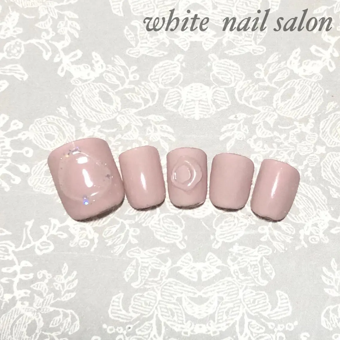 ネイル フットネイル ジェルネイル ハードジェル オフィスネイル スカルプネイル フットネイル white nail salonのネイルデザイン