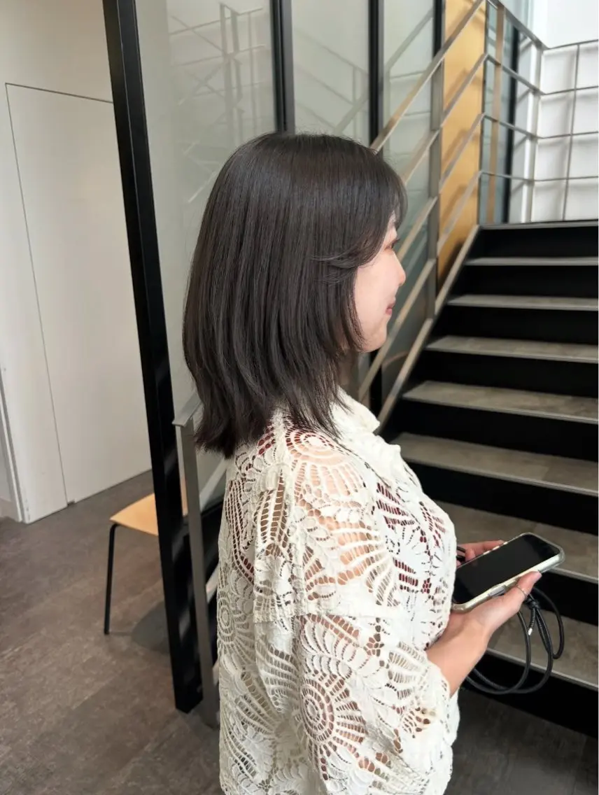 ミディアム カラー 顔まわりレイヤー 顔周りカット レイヤーカット カット トリートメント stylist 🌸 kana.のヘアスタイル