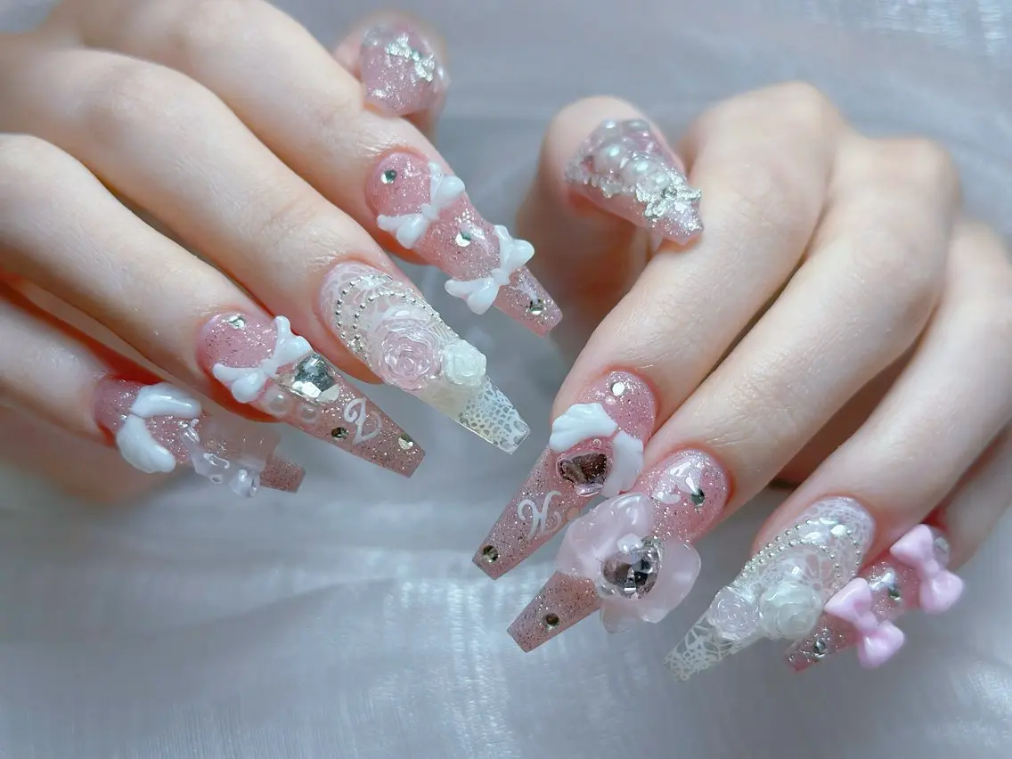 ネイル アートネイル 成人式 ジェルネイル ニュアンスネイル 夏ネイル NIE NAIL Luxeのネイルデザイン