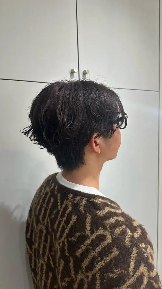 ショート カラー グレージュ ヘアカラー 須山 和香のヘアスタイル