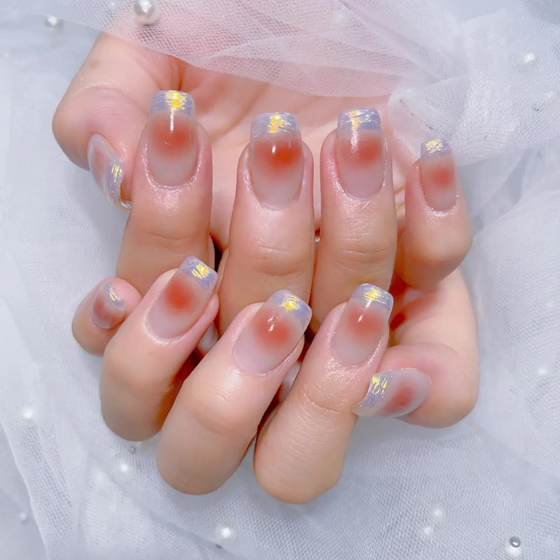ネイル ハンドネイル Queens ciciのネイルデザイン