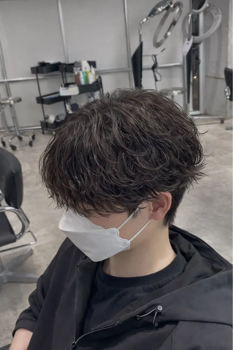 パーマ メンズ メンズパーマ 波巻きパーマ カット パーマ トリートメント 🔱OVARL🔱 メンズパーマ/たいがのヘアスタイル