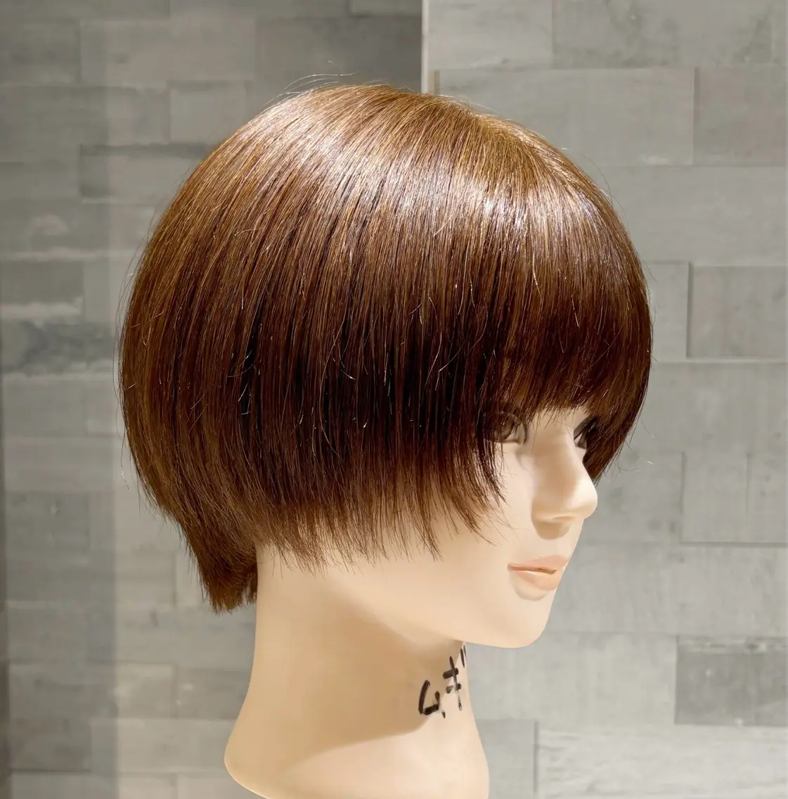ショート 麥生田 秀太のヘアスタイル