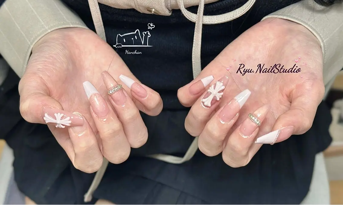 ネイル アートネイル ジェルネイル グラデーション マグネットネイル ニュアンスネイル ハンドネイル Ryu nail studioのネイルデザイン