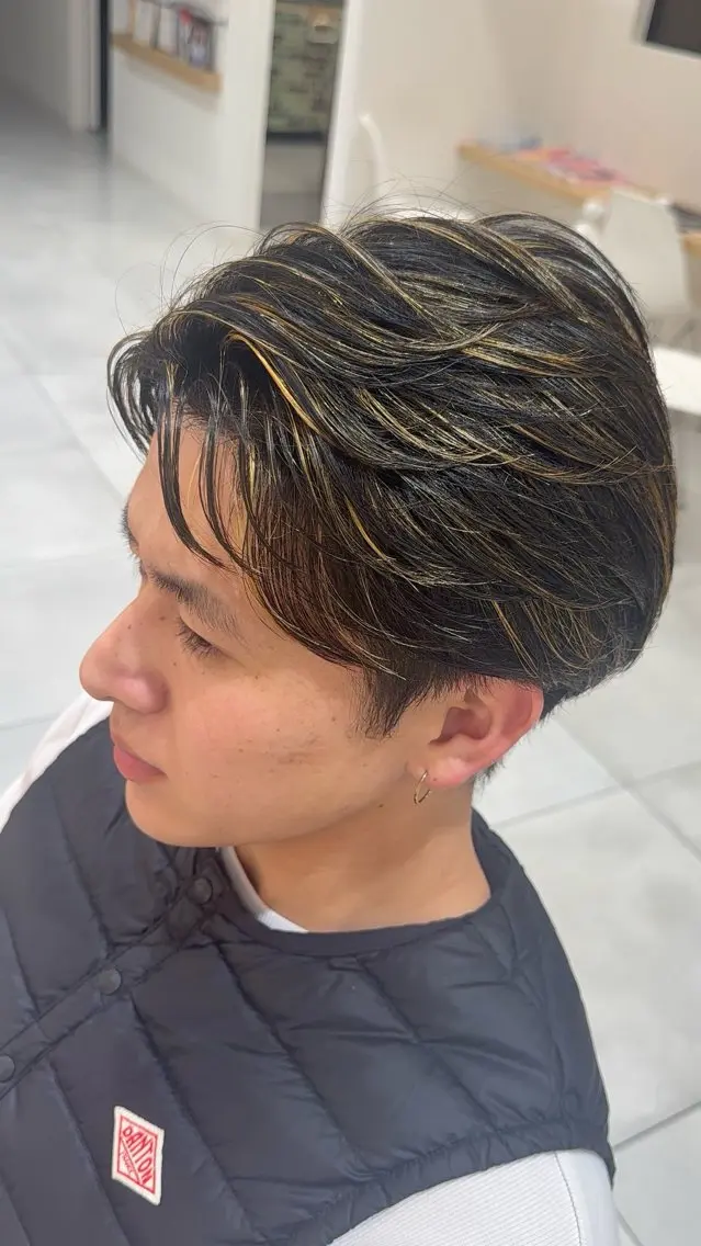 カラー メンズ 池島 輝保のヘアスタイル