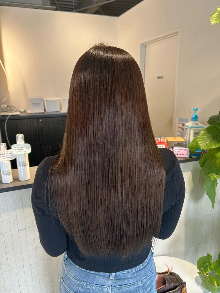 ロング カット 縮毛矯正 トリートメント 💎韓国カラー Giness坂下巧のヘアスタイル
