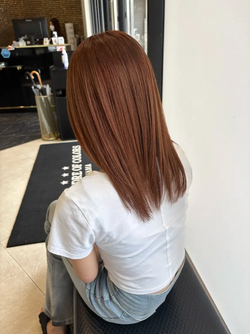 ミディアム 山岸 朱里のヘアスタイル