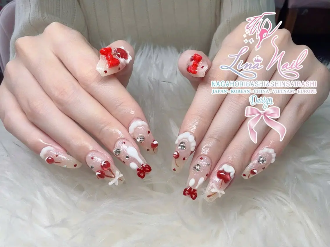ネイル チークネイル 桜ネイル フラッシュネイル フットネイル ジェルネイル ハンドネイル リナネイル アメ村心斎橋店のネイルデザイン