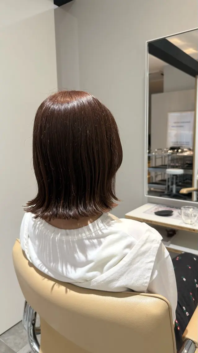 ミディアム カラー 残間 美月のヘアスタイル