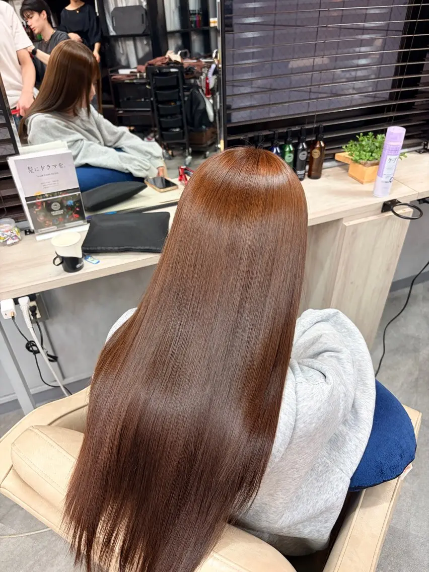ロング mukai shidukiのヘアスタイル