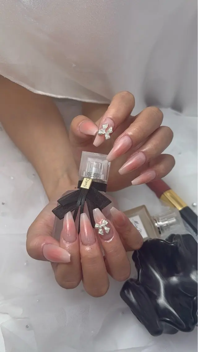 ネイル LEMON NAIL FUK(博多駅前)のネイルデザイン
