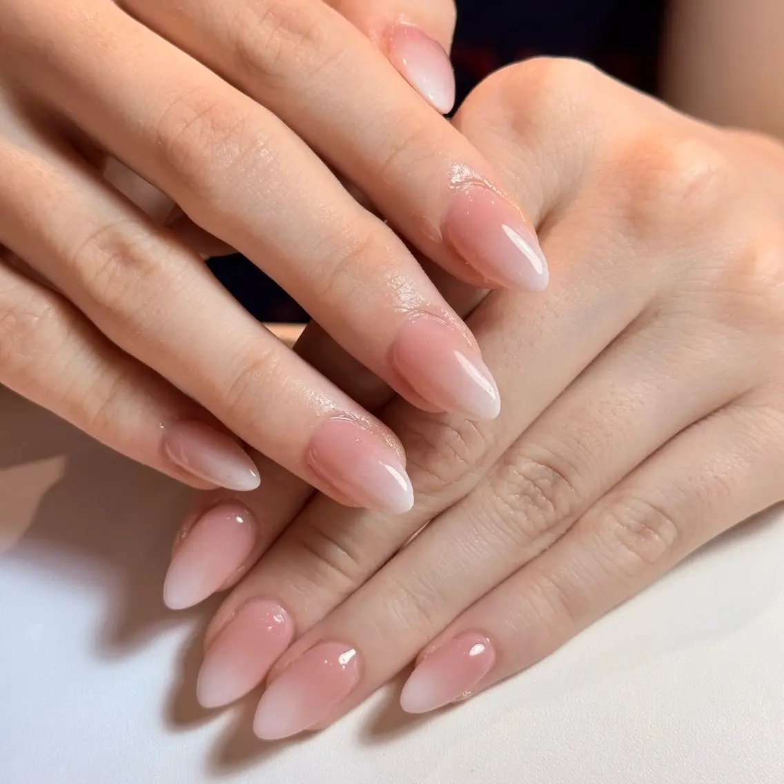 ネイル アートネイル チークネイル フレンチネイル グラデーション キラキラネイル ハンドネイル Risa_ Nailのネイルデザイン
