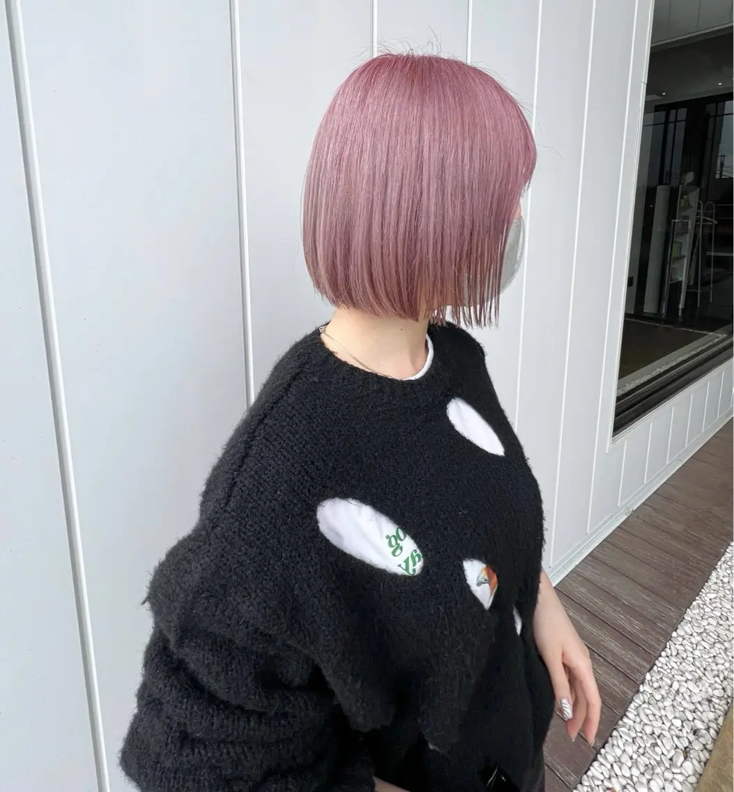 ショート カラー ブリーチ 川口 華菜🦋のヘアスタイル