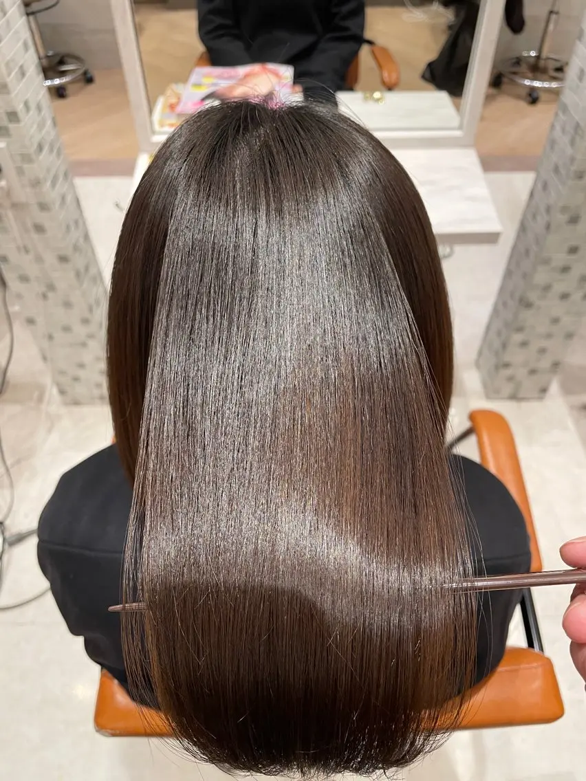 カット ヘアカラー トリートメント 💫艶髪💫 ✂︎佐久間俊生✂︎のヘアスタイル