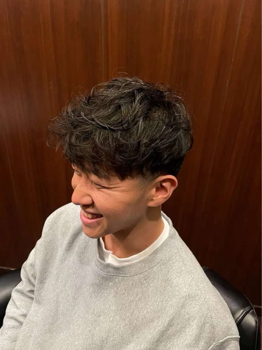 ミディアム 山道 啓介のヘアスタイル