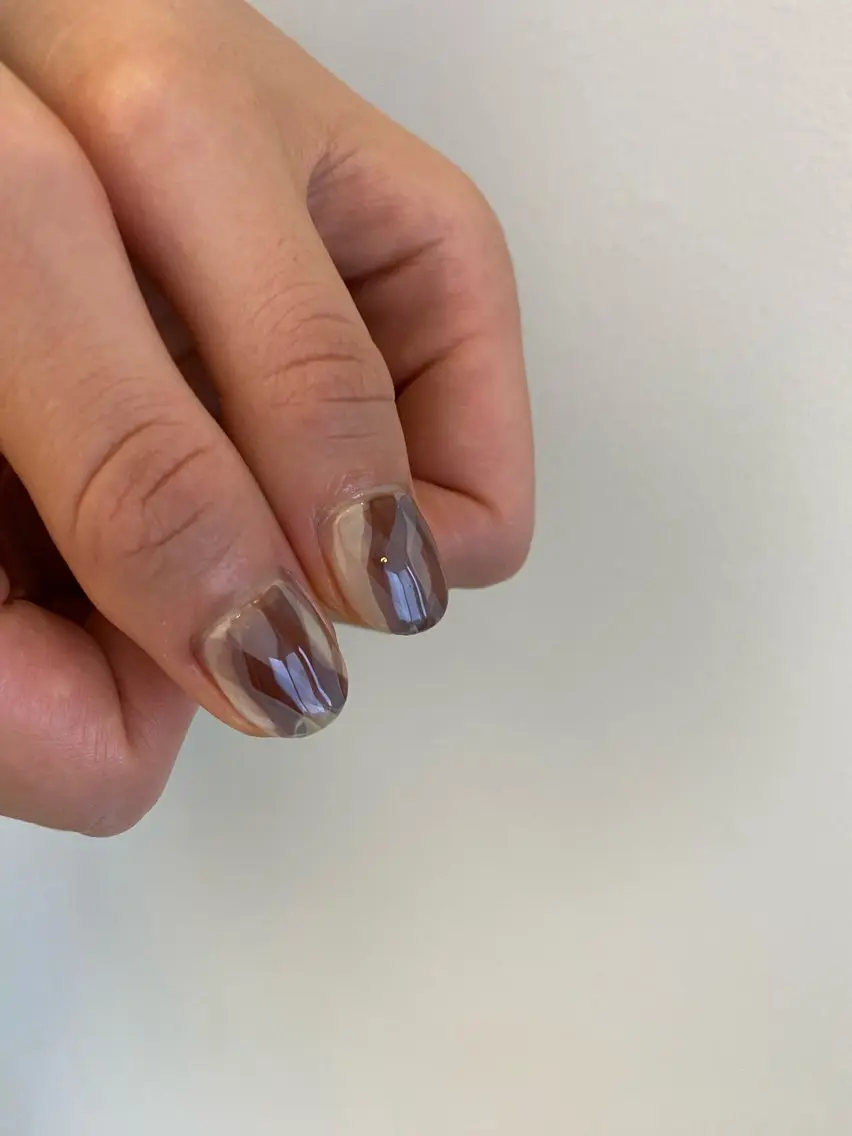 ネイル オーロラネイル マグネットネイル メンズネイル ニュアンスネイル シンプルネイル ハンドネイル 草加ニュアンスネイル 🌚hersのネイルデザイン