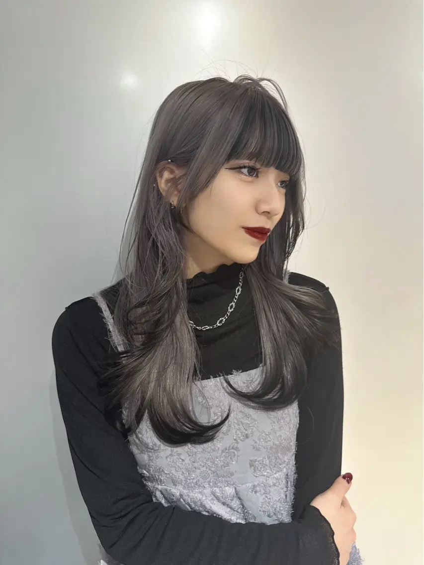 ロング カラー デザインカラー レイヤーカット カット ヘアカラー トリートメント レイヤー×艶髪特化 マネージャー安藤光司のヘアスタイル