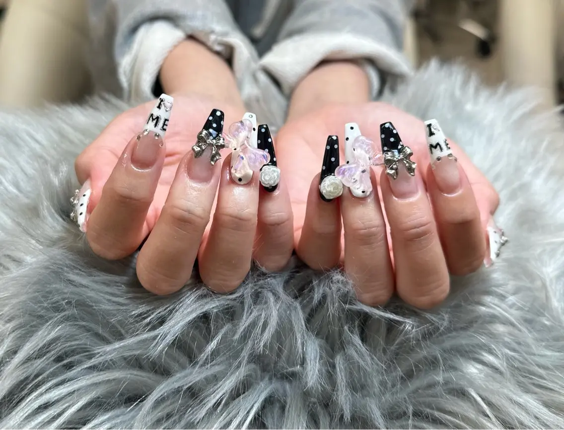 ネイル ハンドネイル ハンドケア Anh Nail 歌舞伎町のネイルデザイン