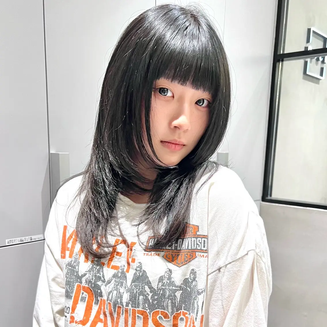 ロング カット トリートメント 新宿/レイヤーカット 髪質改善/小顔見せのヘアスタイル
