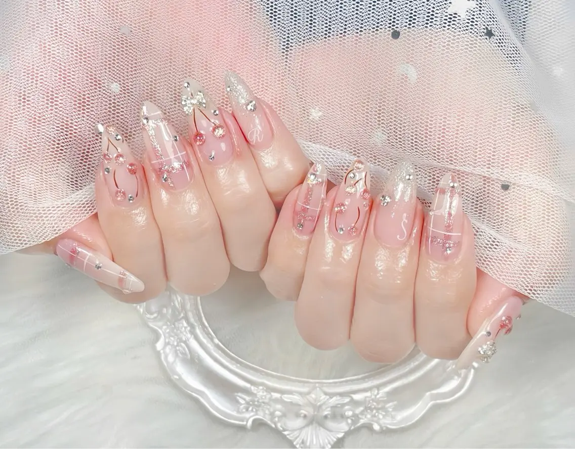 ネイル Rin Hana Nailのネイルデザイン