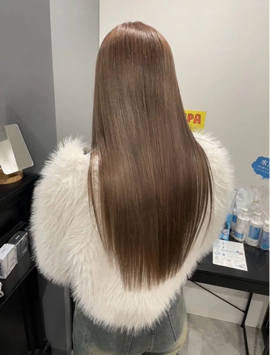 ロング カラー ベージュカラー トリートメント ヘアカラー トリートメント 紅都🫧水光カラー ブラウンベージュ🫧のヘアスタイル