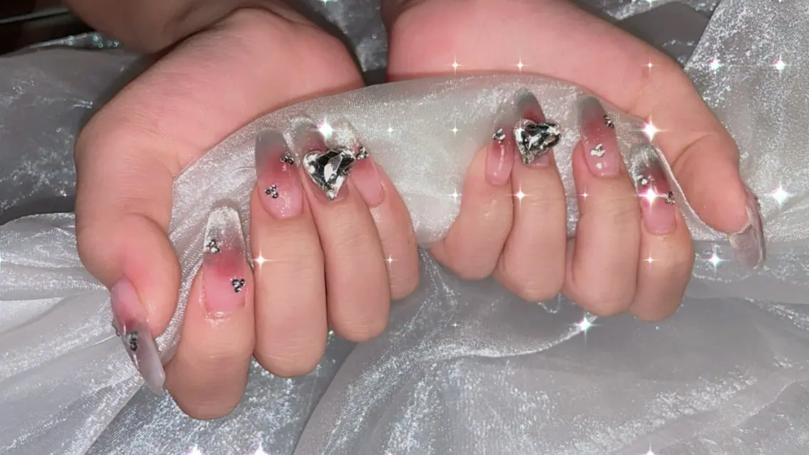 ネイル チークネイル ワンホンネイル ハンドネイル nail salon peachのネイルデザイン