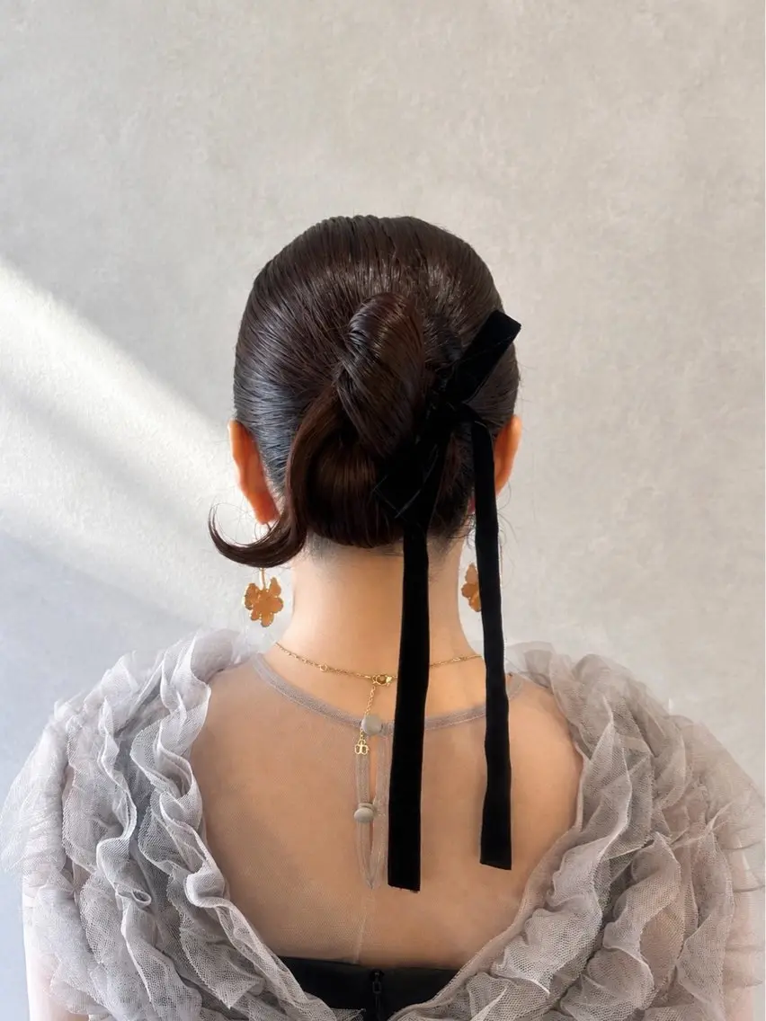 ヘアアレンジ 𝒓𝒊𝒏𝒂 /水光カラーのヘアスタイル