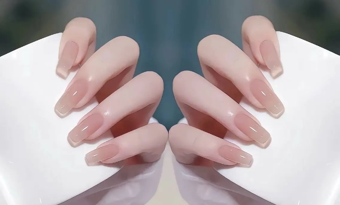 ネイル チークネイル 長さ出し フレンチネイル ガーリー 韓国ネイル sun nail池袋 モデル募集のネイルデザイン
