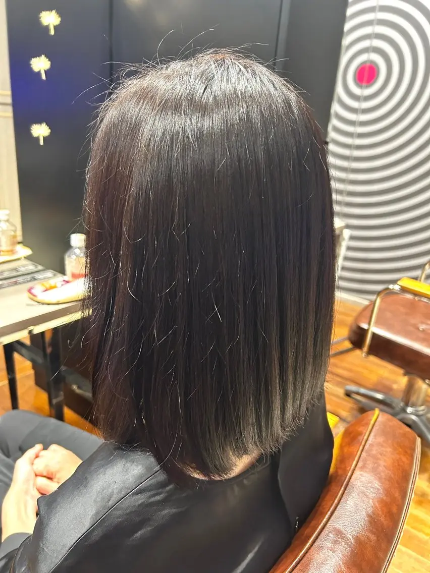 カラー アッシュ ブラウンカラー ヘアカラー 岡田 佳苗のヘアスタイル