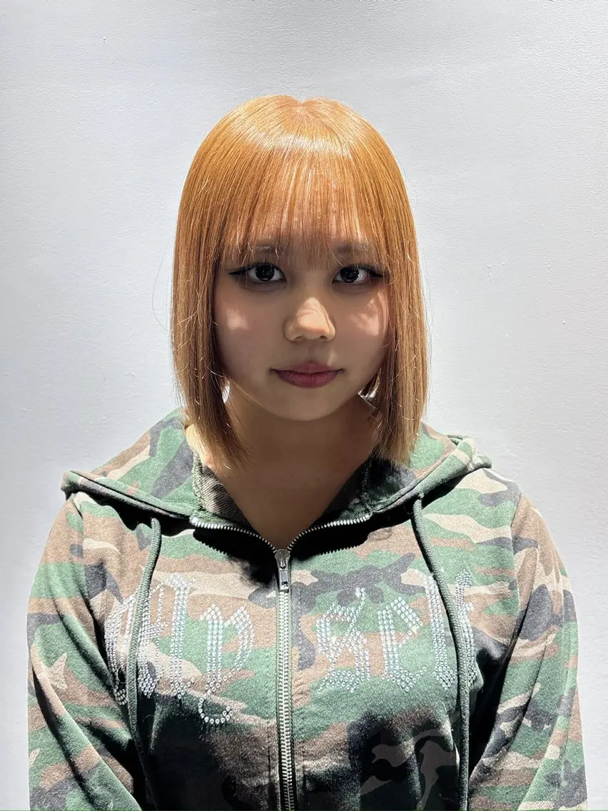 ミディアム カラー ヘアカラー トリートメント sho 【ハイトーンカラー】のヘアスタイル