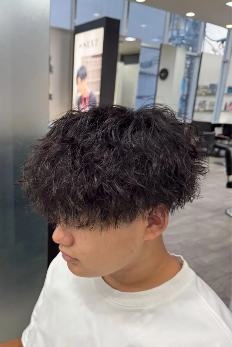 パーマ メンズ マッシュ メンズパーマ スパイラルパーマ カット パーマ メンズヘア カット、パーマ特化のヘアスタイル