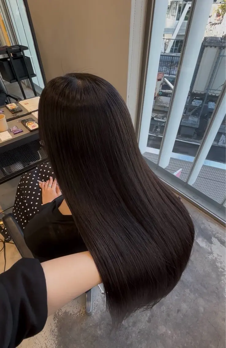ロング カラー 透明感カラー グレージュ ヘアカラー 縮毛矯正 トリートメント ダメージレス艶髪 🦋MISAKI🦋のヘアスタイル