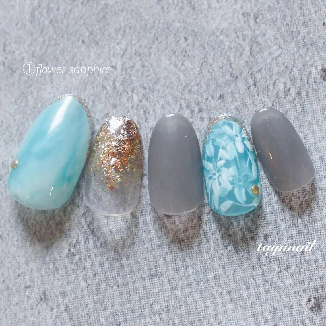 ネイル アートネイル ブルー フラワーネイル フレンチネイル ジェルネイル ネイルサロン 【たゆnail】のネイルデザイン
