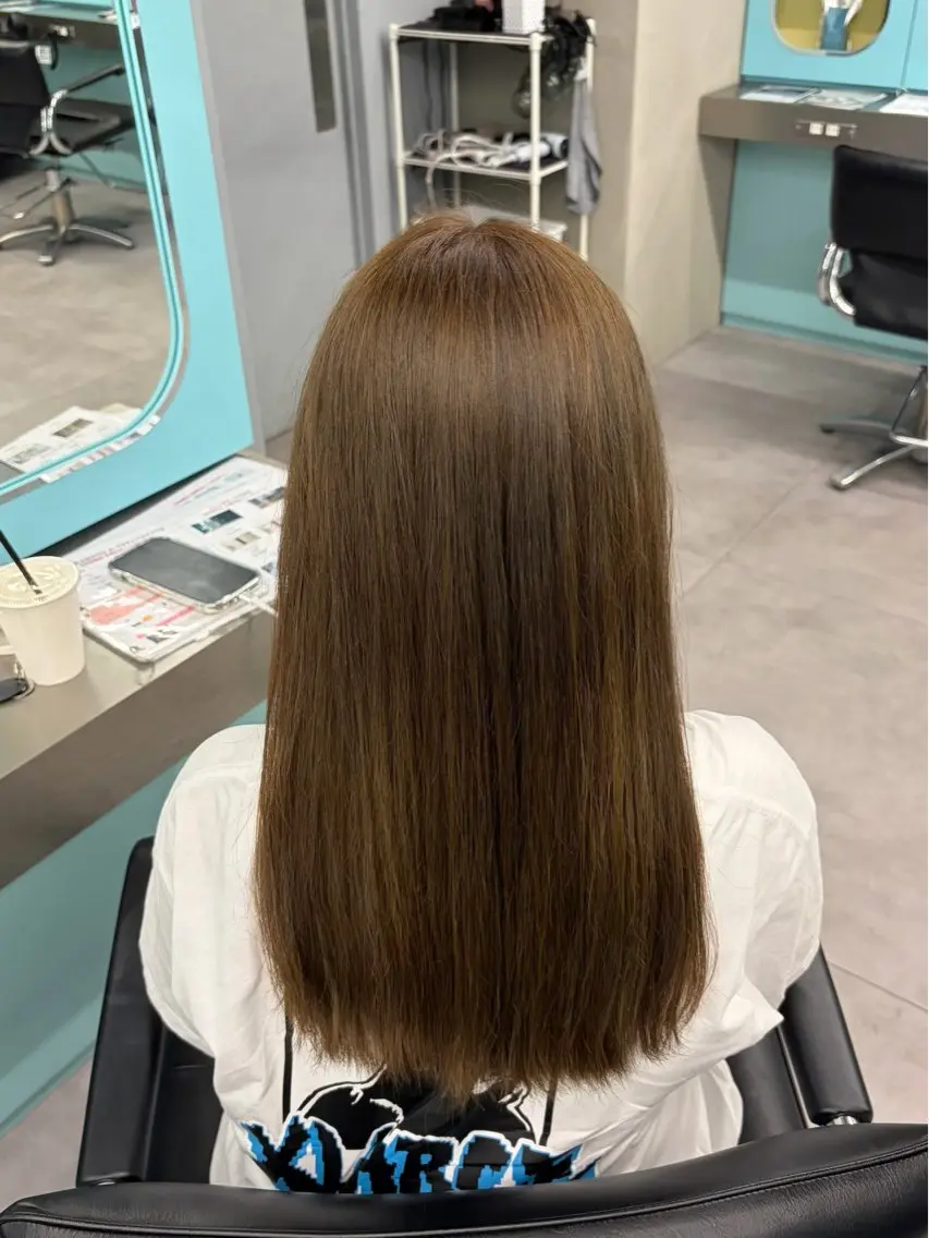 セミロング 切りっぱなしボブ ボブ 顔まわりレイヤー 顔周りカット 髪質改善 kyon🎀 透明感カラー/西梅田のヘアスタイル