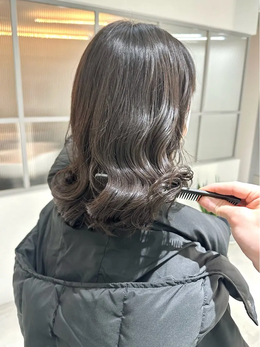 ミディアム パーマ カット パーマ トリートメント 髪質改善 縮毛矯正/ レイヤー/銀座/本木のヘアスタイル