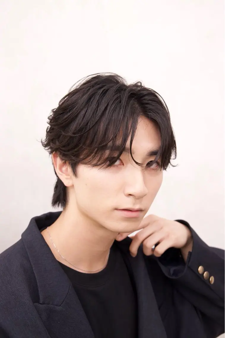 メンズ センターパート メンズパーマ 【公式】メンズサロン LUCEY福岡大名のヘアスタイル