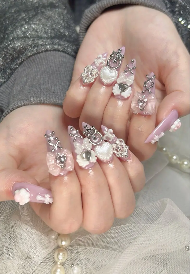 ネイル ゆき 🌻ひまわりサロンのネイルデザイン