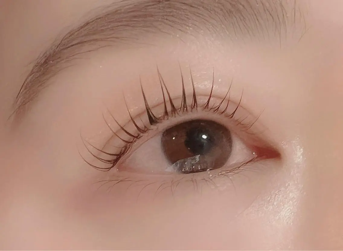 マツエク・マツパ 《eyenail M 》tsubakiの眉毛・アイブロウイメージ