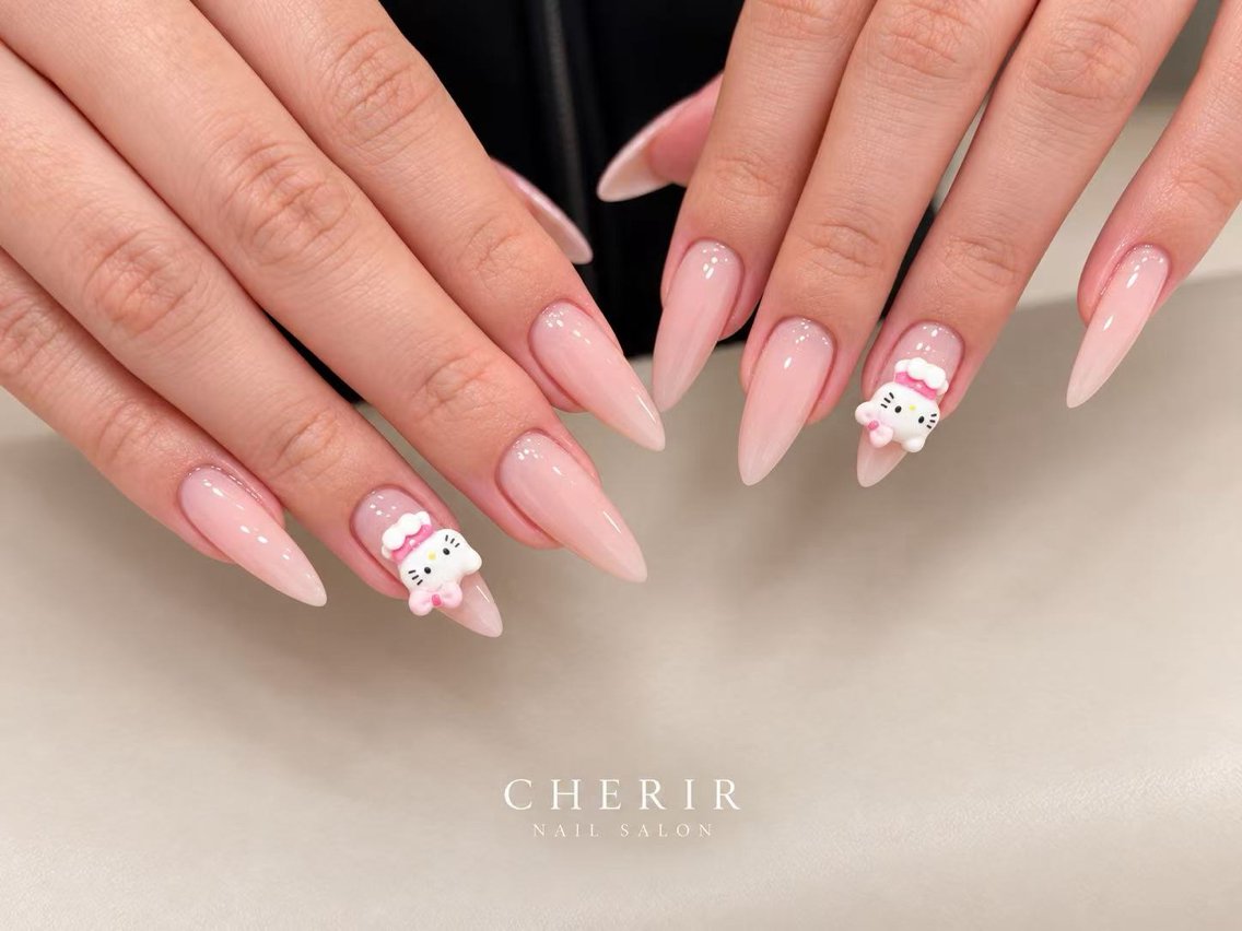 ネイル CHERIR AKIのネイルデザイン