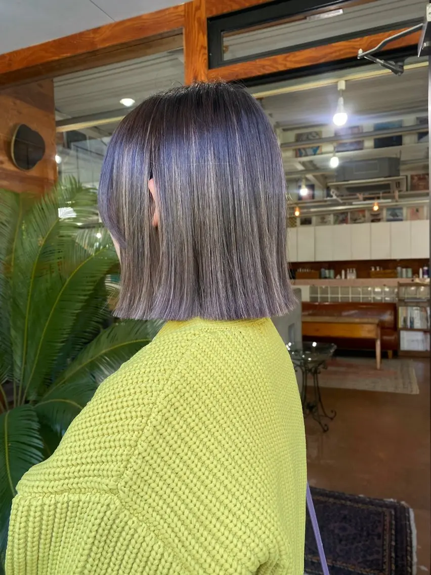ミディアム カラー ハイライトカラー ボブ ハイライト 外ハネヘア カット ヘアカラー なぎ🌿.∘[ボブ, ニュアンスカラー]のヘアスタイル