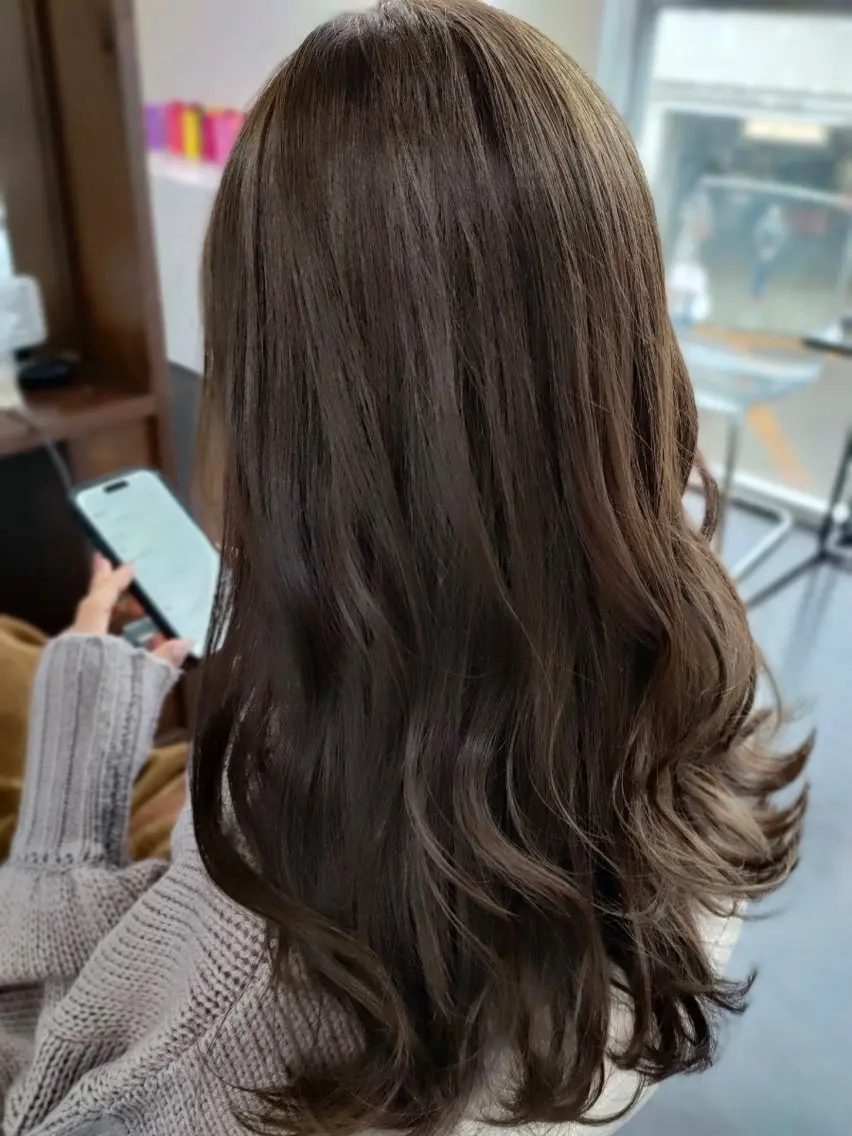 セミロング 桝田 友美のヘアスタイル