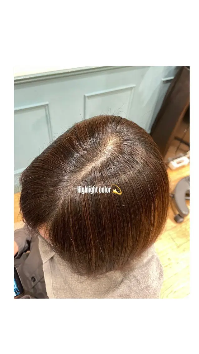 カラー ブリーチ ハイライトカラー もりた まおのヘアスタイル